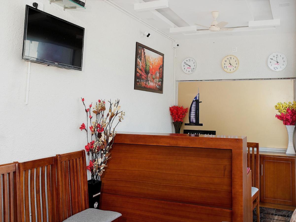 Oyo11097阿拉伯大酒店 班加罗尔 外观 照片